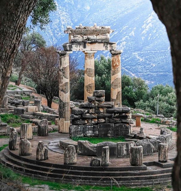 Santuario di Delphi. Tempio dell'oracolo. Delphi EL